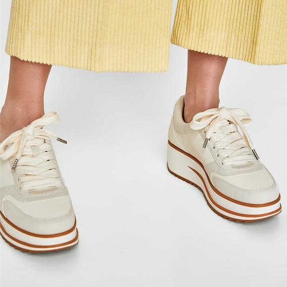 SOLD OUT ONLINE - ZARA Platform Sneakers in White - Picture 4 of 8